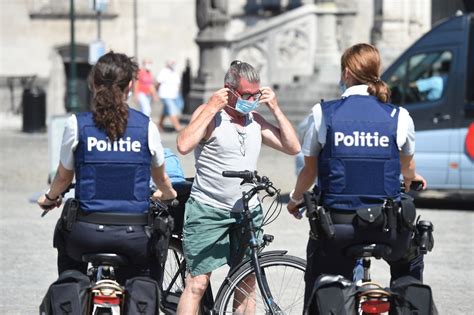 Lijst met diensten in de buurt van gootstraat: Erpe-Mere versoepelt mondmaskerplicht (Erpe-Mere) - Het ...