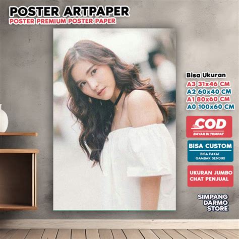 Jual Poster Aom Sushar Temukan Pesona Dan Kecantikan Aktris Top