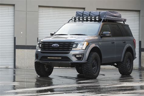 2018 Ford Expedition By Lge Cts Motorsports Front Stance Shot Fordsema