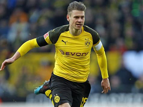 Piszczek fifa 21 is 35 years old and has 2* skills and 4* weakfoot, and. Piszczek fehlt dem BVB wohl auch im Liga-Gipfel - kicker