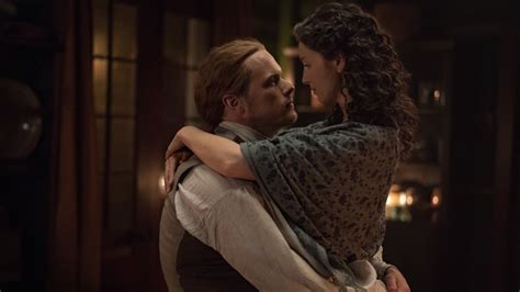Sam Heughan Explains Jamie And Claires Most Intimate Outlander Moment Yet Glamour