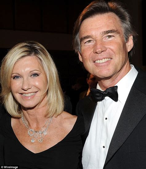 Olivia Newton John Shows Off Complexion Amid Rumours That She Has Had