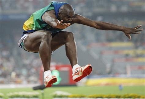 No ragazzi, ero la seconda riserva per il salto triplo. jadel-gregorio-disputa-o-salto-triplo-nos-jogos-olimpicos ...