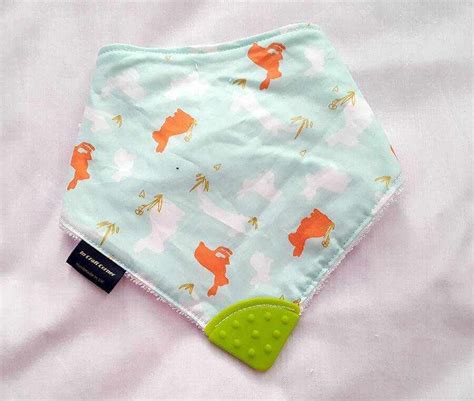 Rabbits Teething Bib Dribble Bib With Teether Baby Teether Chew Bibs