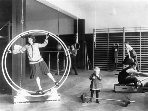 Vintage Photos Of Exercise Equipment From The Last 100 Years That Will