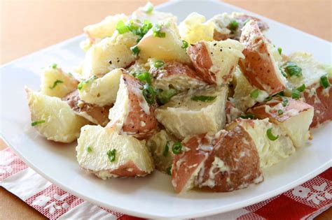 Creamy Red Potato Salad DMD Bakes