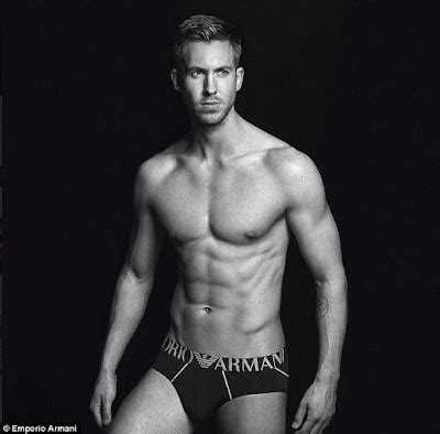 Divaparrots Weekly Calvin Harris Shows Off His Ripped Pack In New