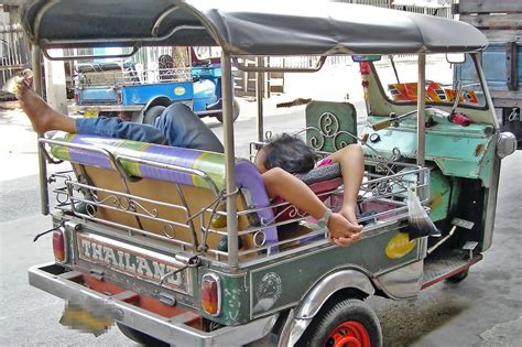 Tuk Tuks In Bangkok 5 Tips To Ride A Tuk Tuk In Bangkok Go Guides
