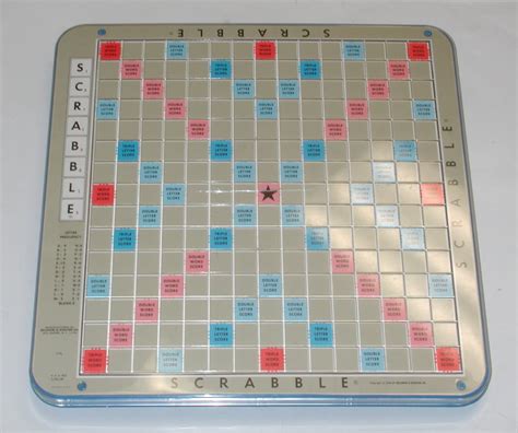 Vintage 1982 Selchow Righter Scrabble Deluxe Edition Crossword Game