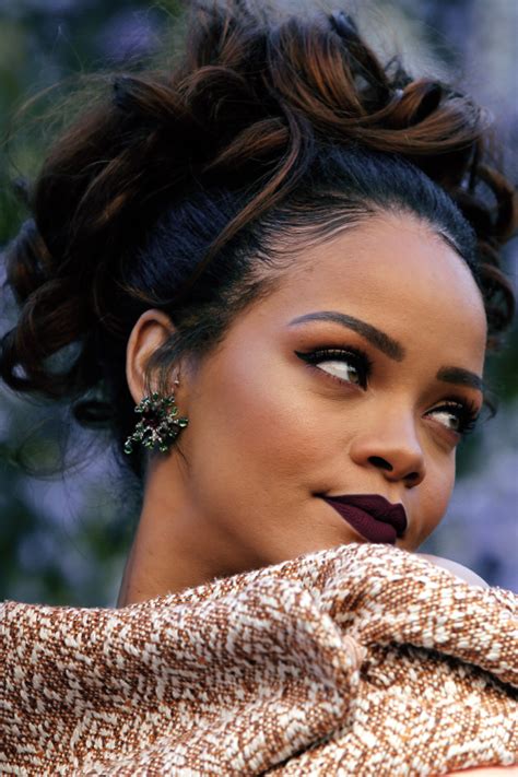 Glitter Trap Rihanna Rihanna Style Beauty