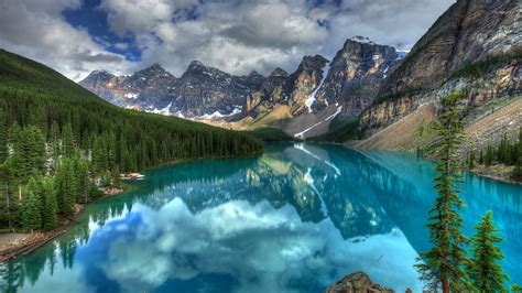 Turquoise Lake In Banff National Park Wallpaper Nature Wallpapers 53348