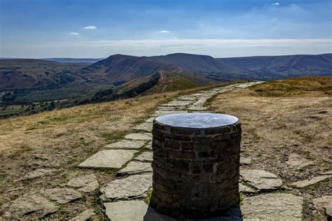 Loose Hill Peak District Uk Stock Photo Image Of Park Feature