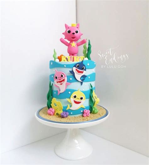 Pink Fong And Baby Shark By Sweetendingsbylulu Shark Birthday Cakes