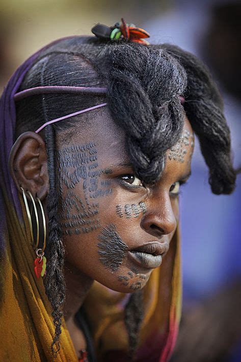 Wodaabe Woman In Celebration Of Beauty Erwhere Pinterest People Portraits And Africa People