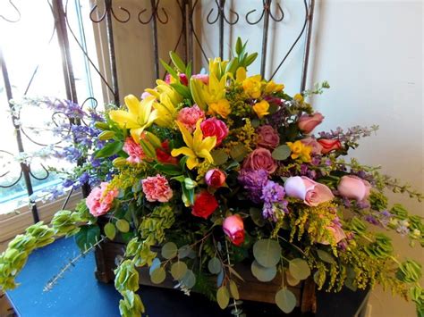Funeral Flowers By Crickets Flowers 229 Mass Ave Lexington Ma