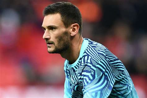 In 2012, they got married in an intimate and romantic wedding ceremony in nice. Lloris handed driving ban, fined after pleading guilty in court - myKhel
