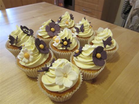 Whipped feta spread with lemon, garlic & rosemary by miss in the kitchen. cats cupcakes: Decorated Lemon Cupcakes