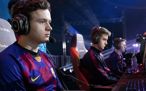 Rocket league is a registered trademark of psyonix. Barça eSports keep going