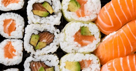 Easy Ways To Tell If Sushi Is Bad 2023 Atonce