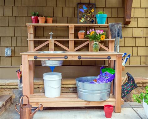 How To Make A Gardeners Potting Bench Potting Benches Diy Potting