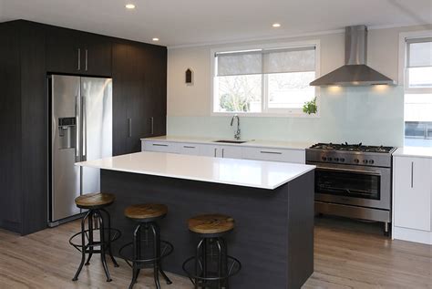 We did not find results for: New Kitchen brings Family Together - Jag Kitchens