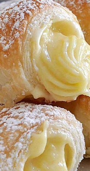 Crispy and buttery, puff pastry cannoncini (horns) filled with velvety and rich custard creamread more about this recipe on the blog: Italian Cream Stuffed Cannoncini (Puff Pastry Horns) in ...