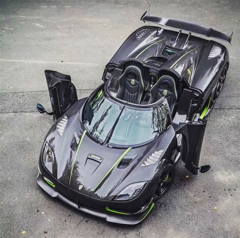 Koenigsegg Agera Rs Made Out Of Exposed Carbon Fiber W Light Green