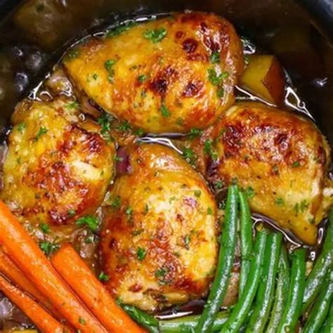 Slow Cooker Honey Garlic Chicken With Veggies With Video Recipe Yummly Recipe Recipes
