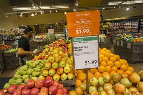 Amazon whole foods shopper job description, key duties and responsibilities this post provides exhaustive information on the job description of an amazon whole foods shopper, to help you learn about the work they do. More Shoppers Head to Whole Foods After Amazon Merger - WSJ