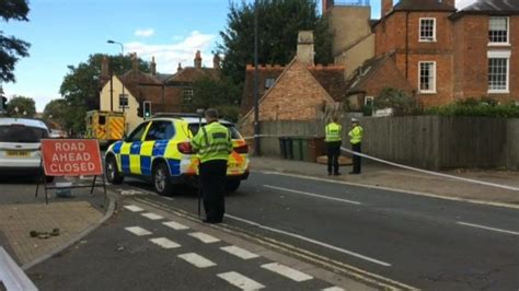 Abingdon Crash Ambulance Driver Denies Causing Death By Dangerous Driving Bbc News