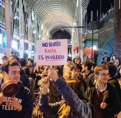 Ana Tijoux Lanza Cacerolazo Tema Sobre Las Protestas En Chile