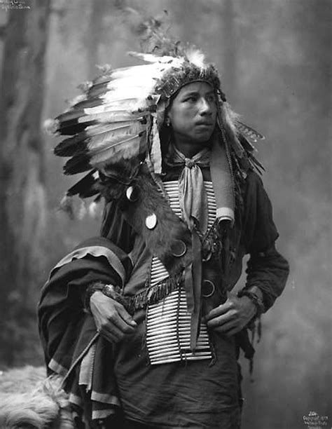 Crazy Bull Oglala Lakota Nation 1899 Native American Photography Native American Photos