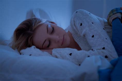 Scientists Determined Why Room Temperature Is So Important For Sleep