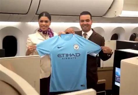 Video Manchester City Fcs New Etihad Airways 201718 Home Kit