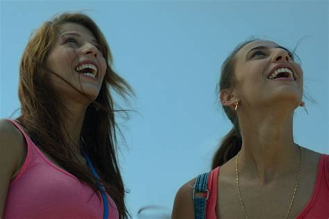 Qcff Review Carmen And Lola Explores Lesbian Love In A Spanish Romani Community Directed By