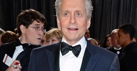 Oral Sex And Throat Cancer Michael Douglas Hpv Report Spotlights Epidemic Cbs News