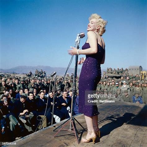 1954marilyn Monroe Entertaining Us Troops In South Korea She Is