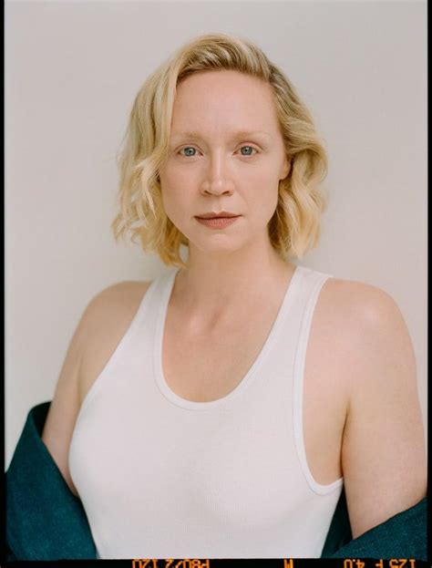 60 Sexy Gwendoline Christie Boobs Pictures Will Keep You Up At Nights