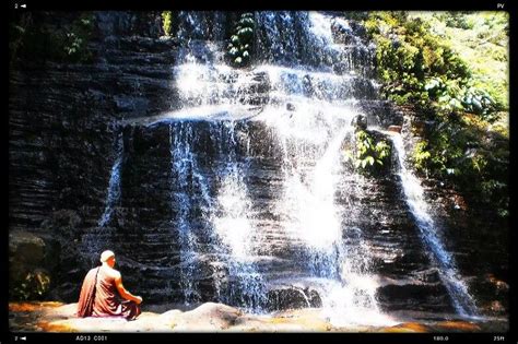 Monk Meditate At Matang Waterfalls Waterfall Monk Meditation Sarawak