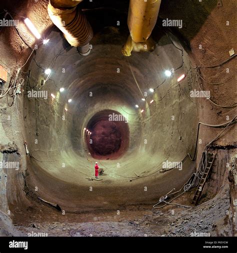 Channel Tunnel Construction Hi Res Stock Photography And Images Alamy