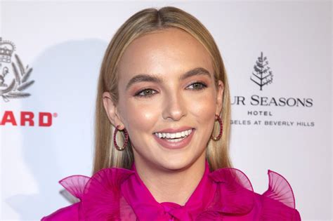 Jodie Comer Addresses Issues With Her Accent In Talking Heads