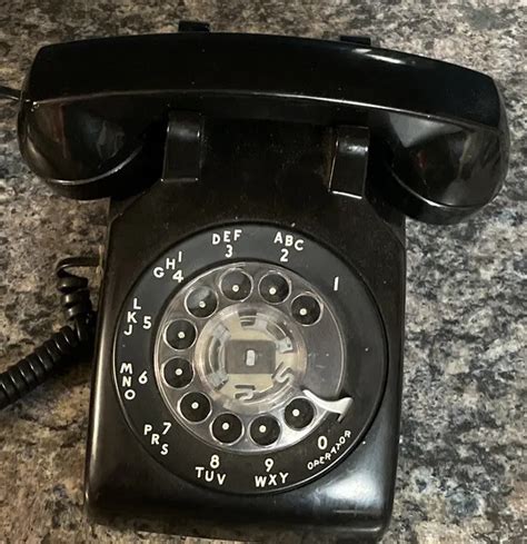 Vintage Bell Western Electric 1960s Black Rotary Dial Table Phone