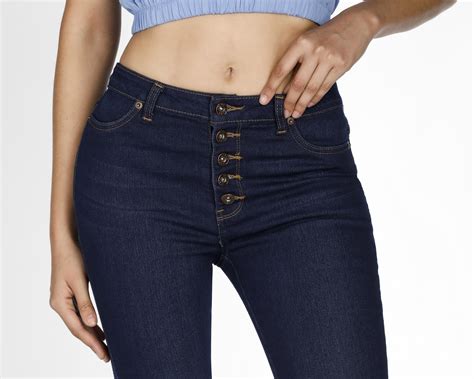Jeans Sahara Skinny Fit Con Botones Coppel