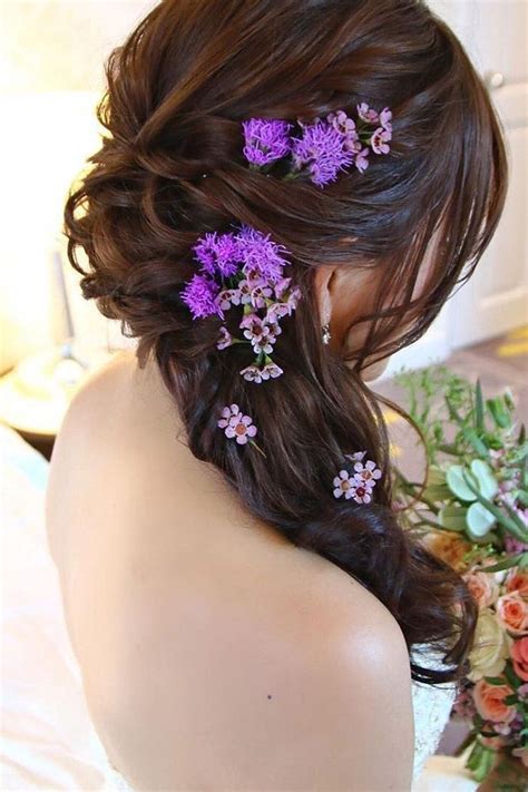 33 Wedding Hairstyles With Flowers For Your Fairytale Day Hairdo