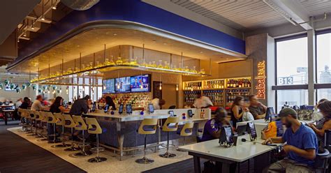 Where to Eat at Philadelphia International Airport - Eater Philly