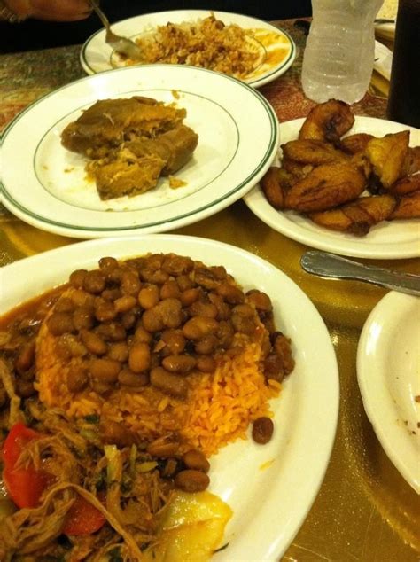 Although puerto rican cooking is often compared to spanish, cuban and mexican cuisine, it is a unique tasty blend of spanish, african, taíno, and american influences, using such indigenous seasonings and ingredients as coriander, papaya, cacao, nispero, apio, plantains, and yampee. puerto rico traditional cooking pinterest | Puerto Rican food | Puerto Rican Cuisine ...