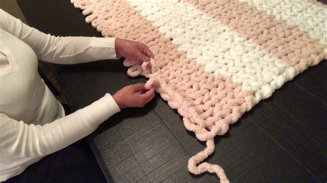 How To Hand Knit A Blanket