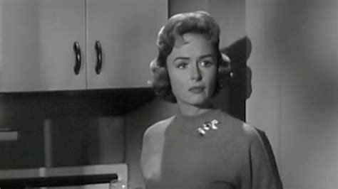 Watch The Donna Reed Show S01e21 Donna Plays Cupid Free Tv Tubi
