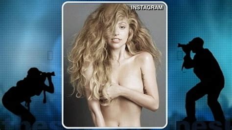 Video Lady Gaga Poses Nude For V Magazine Abc News