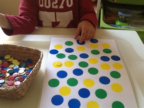 Actividad De Estimulación Cognitiva Aparear Por Colores Crafts